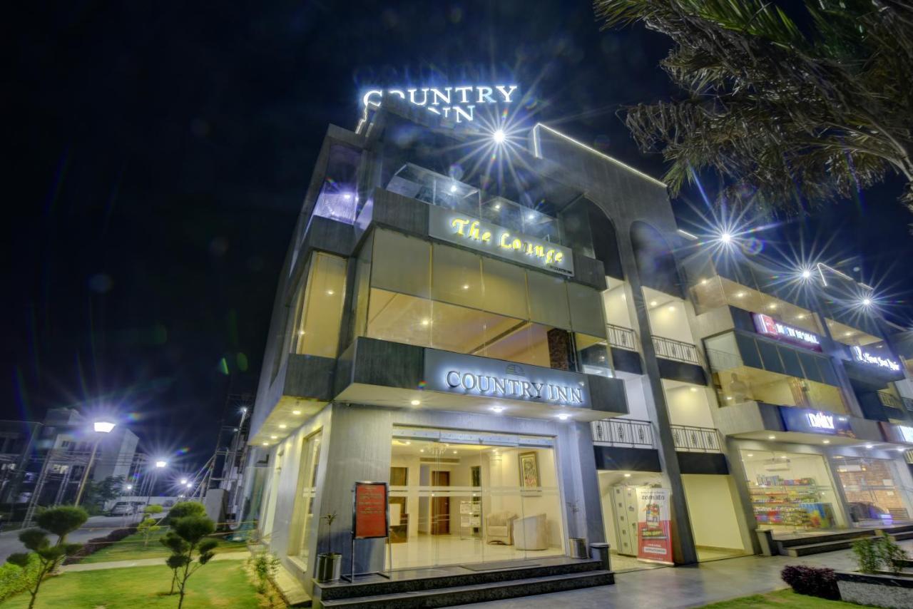 Country Inn Hotels & Resorts Vrindavan Bagian luar foto