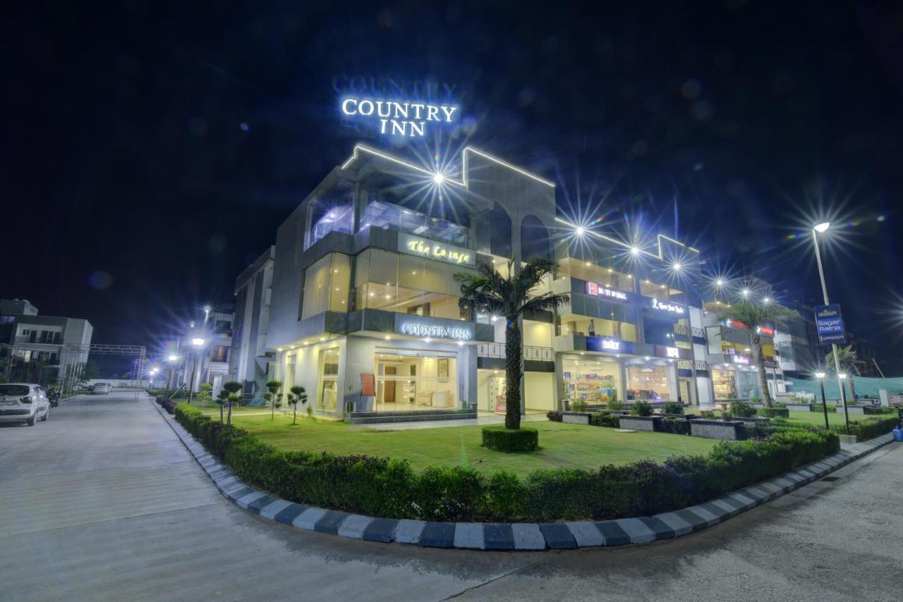 Country Inn Hotels & Resorts Vrindavan Bagian luar foto