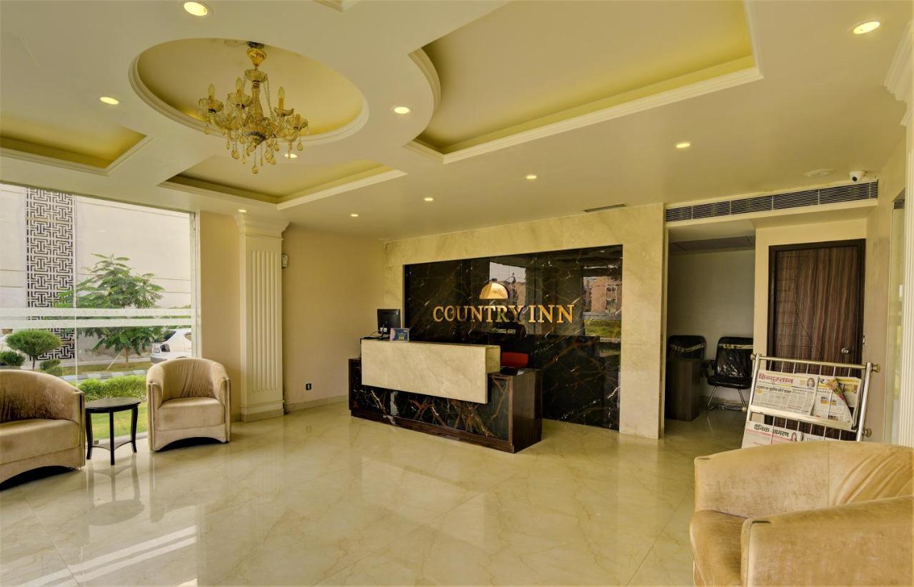 Country Inn Hotels & Resorts Vrindavan Bagian luar foto